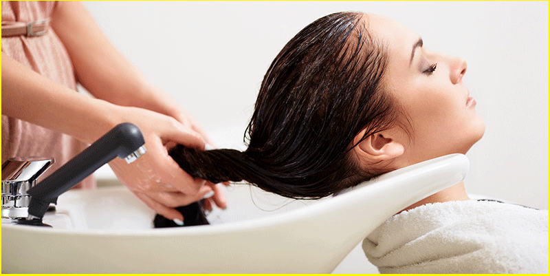 اشتباه سوم افراد دارای تار موی ضخیم - صاف کردن آن‌ها با مواد شیمیایی