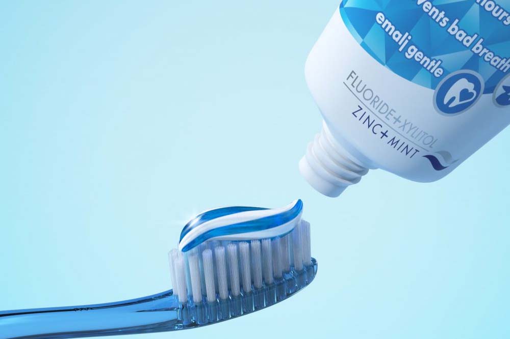 10 تا از بهترین خمیر دندان ها Important points in using toothpaste
